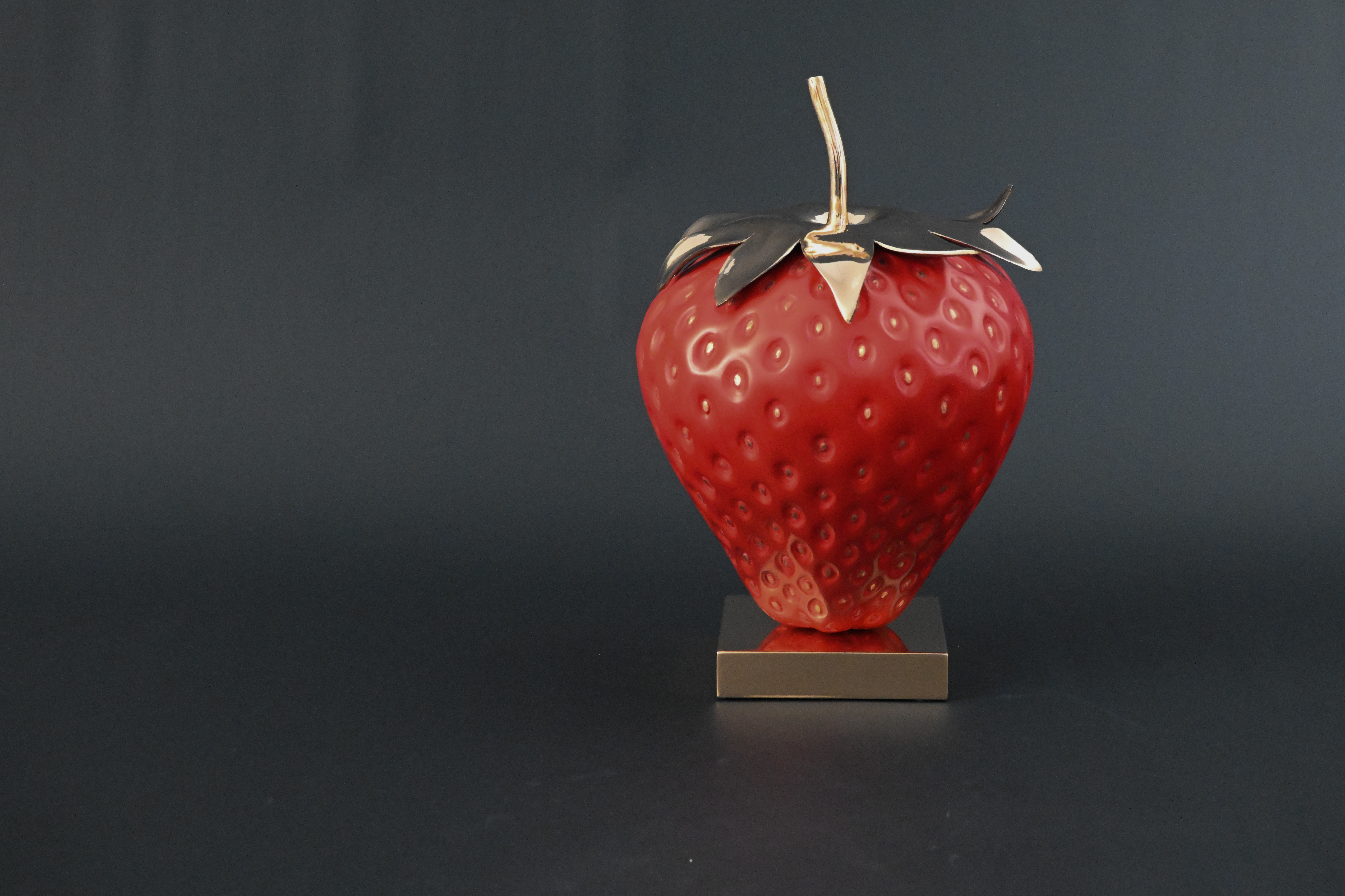 Strawberry 40 cm